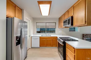 2007 Jackrabbit Ct, Santa Rosa, CA 95403 - Photo 7