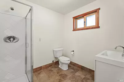 10185 East Road, Redwood Valley, CA 95470 - Photo 11