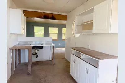 940 Woodman Creek, Laytonville, CA 95454 - Photo 11