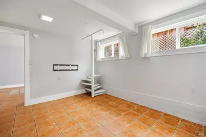 215 Tunnel Avenue, Richmond, CA 94801 - Photo 35