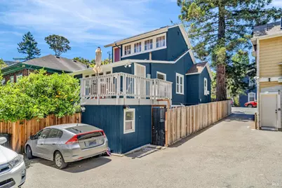 215 Tunnel Avenue, Richmond, CA 94801 - Photo 1