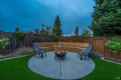 1990 Long Leaf Court, Santa Rosa, CA 95403 - Photo 51