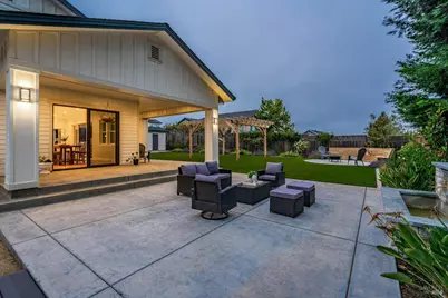 1990 Long Leaf Court, Santa Rosa, CA 95403 - Photo 25