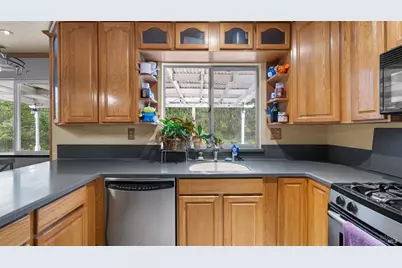 254 Limerick Way, Vacaville, CA 95688 - Photo 17