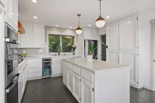 23 Venado Dr, Tiburon, CA 94920 - Photo 17