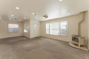 41 Mill Ct, Ukiah, CA 95482 - Photo 3