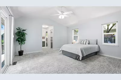 5079 Charmian Drive, Santa Rosa, CA 95409 - Photo 11