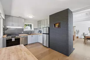 25 Brushwood Ln, Greenbrae, CA 94904 - Photo 27
