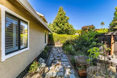 528 Laurel Court, Benicia, CA 94510 - Photo 49