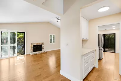 528 Laurel Court, Benicia, CA 94510 - Photo 11