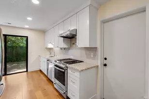 528 Laurel Ct, Benicia, CA 94510 - Photo 17