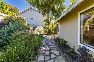 528 Laurel Ct, Benicia, CA 94510 - Photo 51