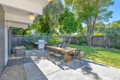 748 Appleberry Drive, San Rafael, CA 94903 - Photo 25