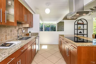 748 Appleberry Drive, San Rafael, CA 94903 - Photo 9