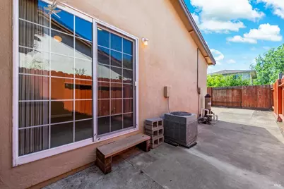 405 Canvasback Drive, Suisun City, CA 94585 - Photo 53