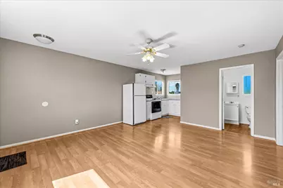 405 Canvasback Drive, Suisun City, CA 94585 - Photo 35
