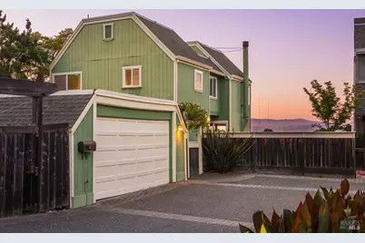 2729 Topaz Drive, Novato, CA 94945 - Photo 5