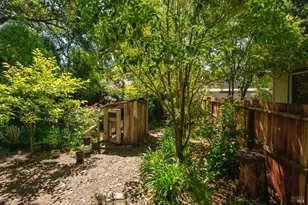 139 W Agua Caliente Rd, Sonoma, CA 95476 - Photo 27