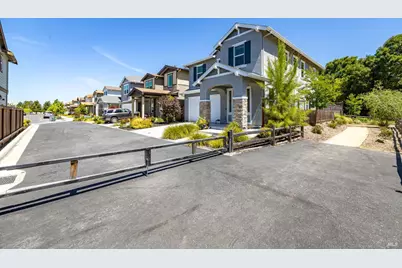 1273 Del Rancho Way, Petaluma, CA 94954 - Photo 25