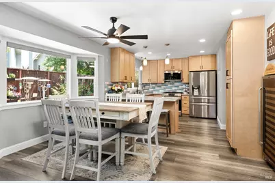 7460 Monet Place, Rohnert Park, CA 94928 - Photo 7