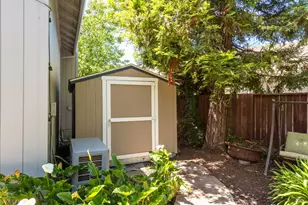 7460 Monet Pl, Rohnert Park, CA 94928 - Photo 31
