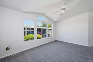 146 Wisteria Dr, Calistoga, CA 94515 - Photo 7