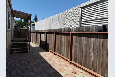 67 Leisure Park Circle, Santa Rosa, CA 95401 - Photo 21