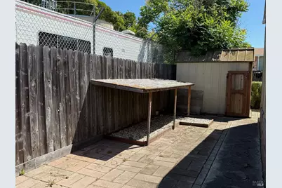 67 Leisure Park Circle, Santa Rosa, CA 95401 - Photo 23