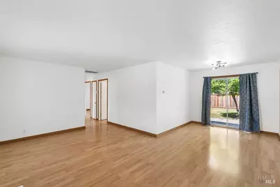 741 Vervais Avenue, Vallejo, CA 94591 - Photo 5