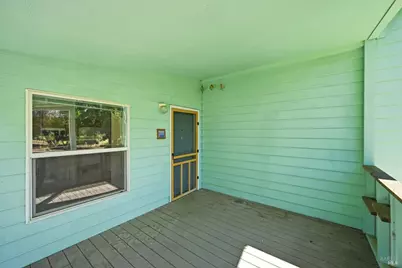 13500 Eastlake Drive, Clearlake, CA 95422 - Photo 5