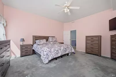 13500 Eastlake Drive, Clearlake, CA 95422 - Photo 11