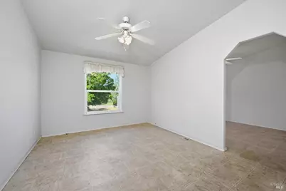 13500 Eastlake Drive, Clearlake, CA 95422 - Photo 23