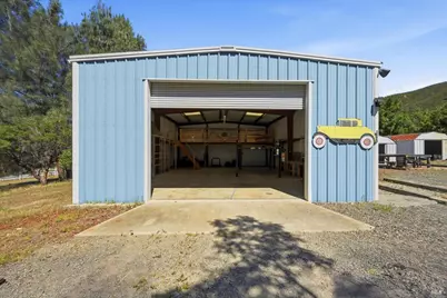 13500 Eastlake Drive, Clearlake, CA 95422 - Photo 39