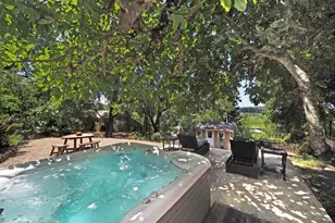 22549 River Rd, Geyserville, CA 95441 - Photo 3