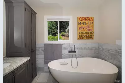 22549 River Road, Geyserville, CA 95441 - Photo 29