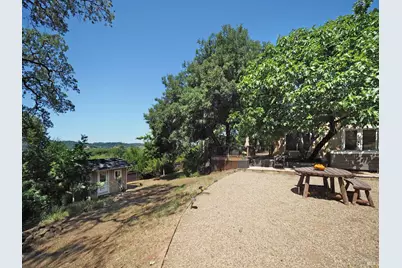 22549 River Road, Geyserville, CA 95441 - Photo 45