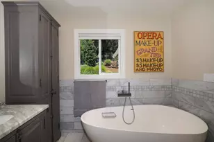 22549 River Rd, Geyserville, CA 95441 - Photo 27