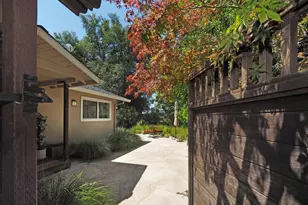 22549 River Rd, Geyserville, CA 95441 - Photo 13