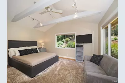 22549 River Road, Geyserville, CA 95441 - Photo 23