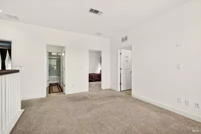 578 Burgundy Street, Vacaville, CA 95687 - Photo 47