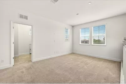 578 Burgundy Street, Vacaville, CA 95687 - Photo 51