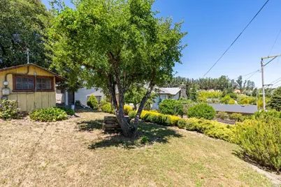 504 W Railroad Avenue, Cotati, CA 94931 - Photo 9