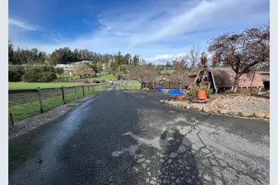 504 W Railroad Avenue, Cotati, CA 94931 - Photo 25