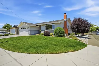 802 Pueblo Avenue, Napa, CA 94558 - Photo 25