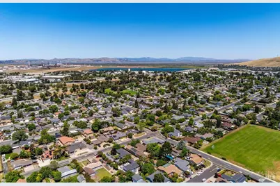 2442 Cardinal Court, Concord, CA 94520 - Photo 35
