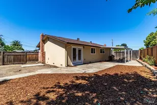 2442 Cardinal Ct, Concord, CA 94520 - Photo 37