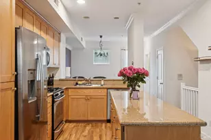 352 City Center Dr, Rohnert Park, CA 94928 - Photo 7