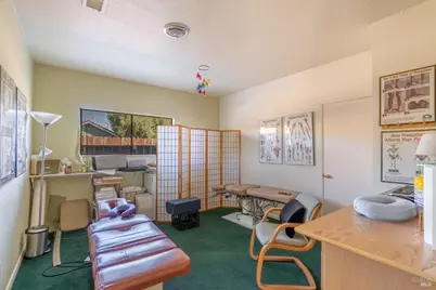 3051 Solano Avenue, Napa, CA 94558 - Photo 17