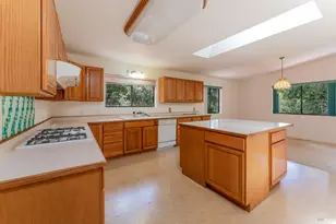 26095 Poppy Dr, Willits, CA 95490 - Photo 3