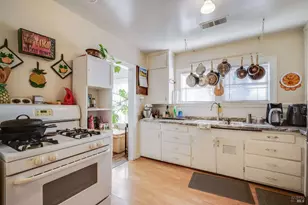 3160 Sunridge Dr, Santa Rosa, CA 95409 - Photo 29